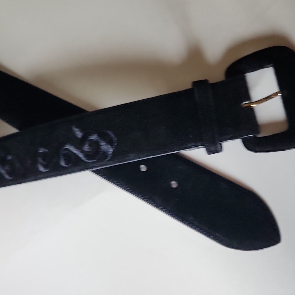 GORGEOUS****Vintage Hunt Club Black Leather Belt
